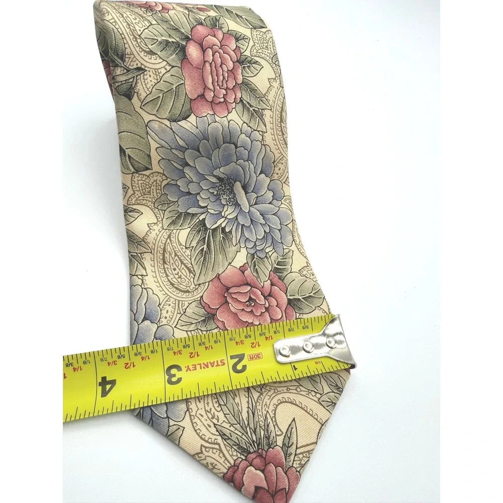 Vintage Lands' End Necktie Men's Cream Floral Silk Hand Sewn 58L